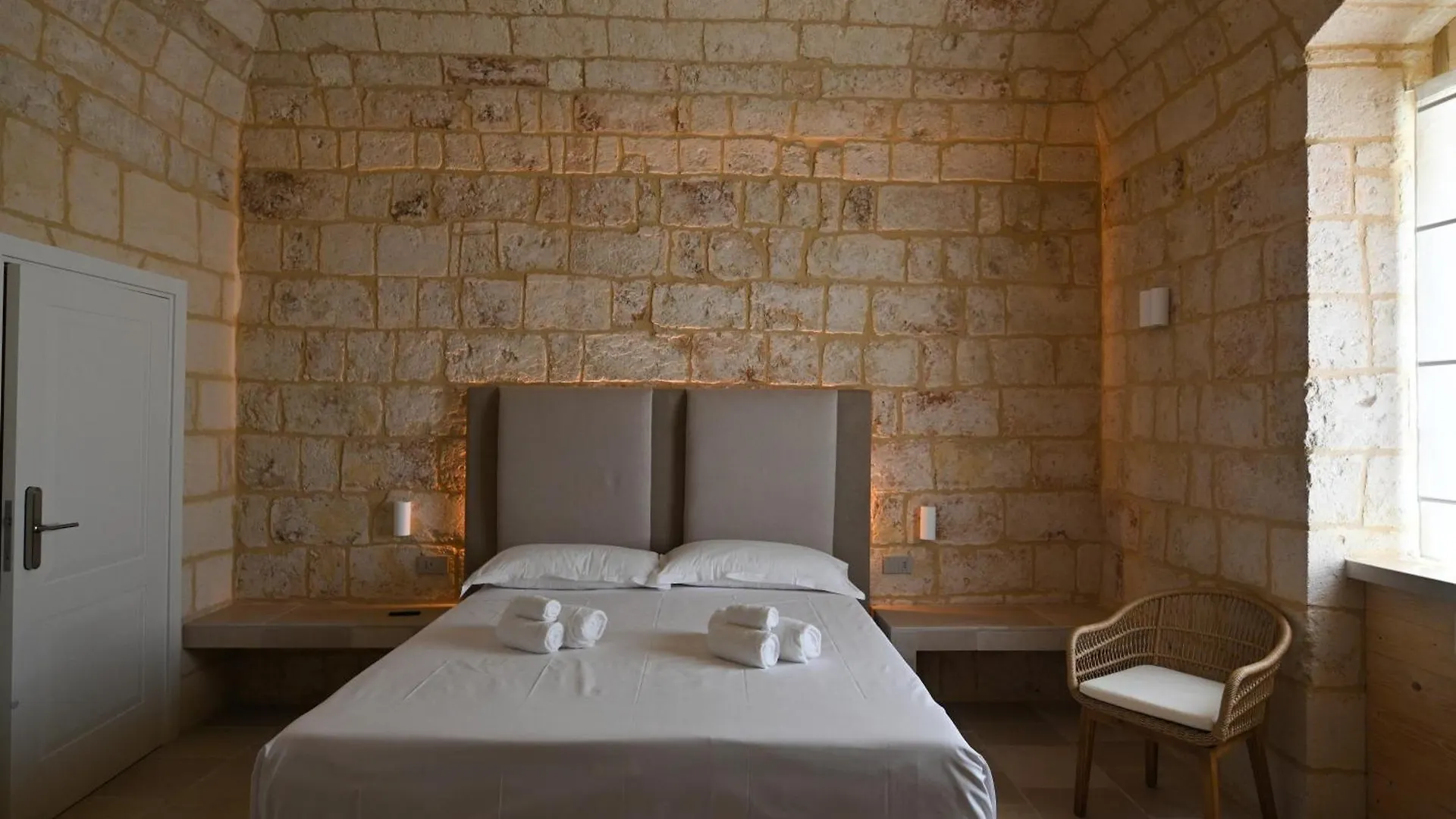 Bed & Breakfast Palazzo Momi Bed and Breakfast Bari