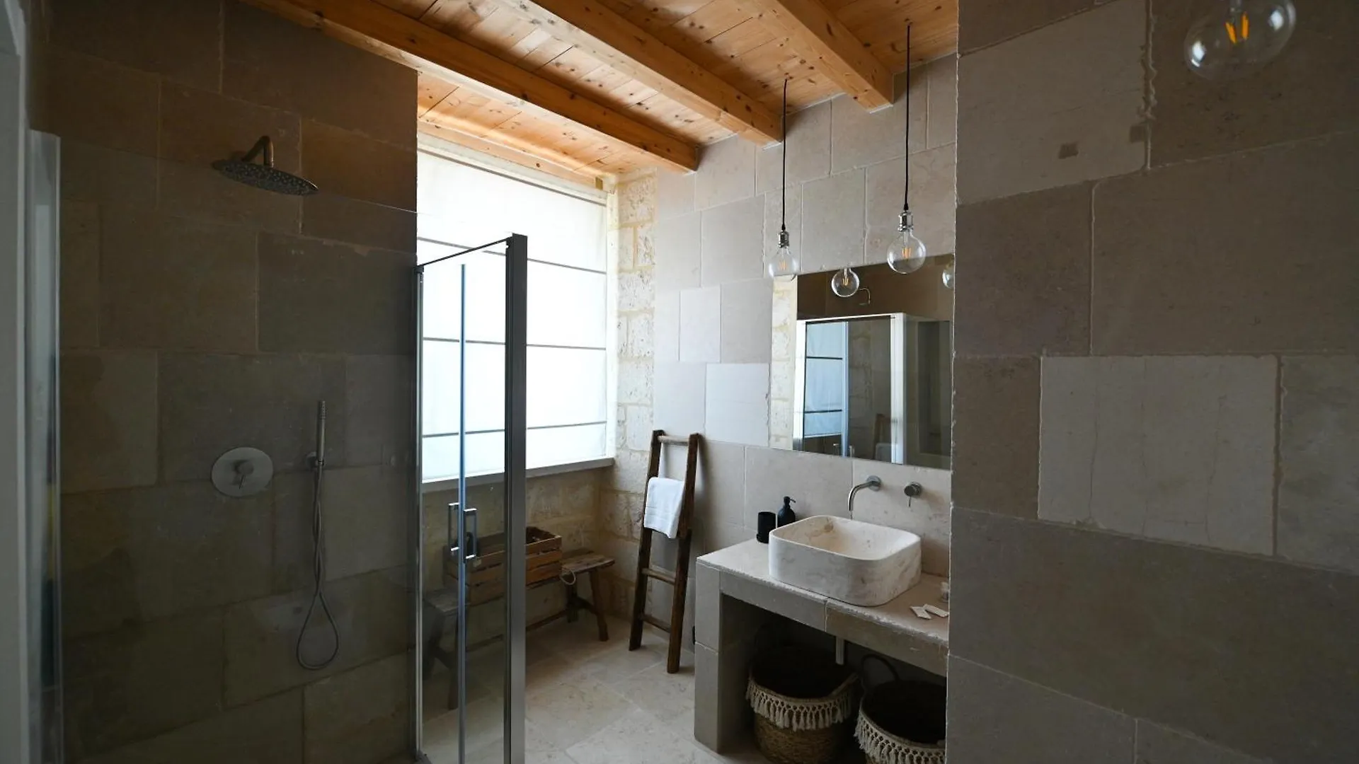Bed & Breakfast Bed and Breakfast Palazzo Momi Bari Italia